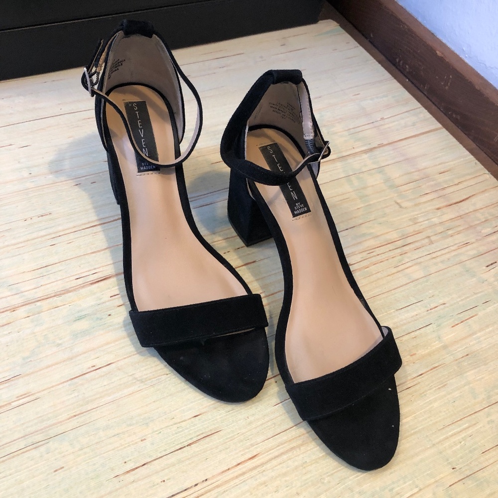 Steven Madden Tecy Black Leather Heels